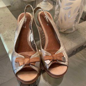 Sperry gold cork wedge slingback shoes with tan bow 9.5